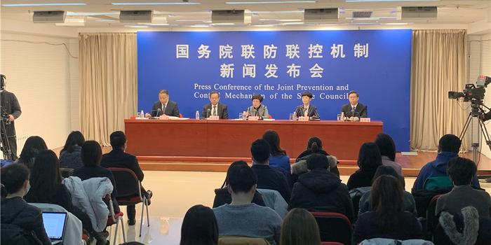 北京疫情发布会，透明及时，共筑信心